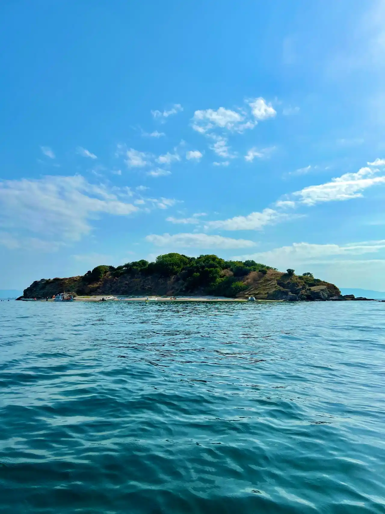 Snorkeling at Pigeon Island National Park near Trincomalee